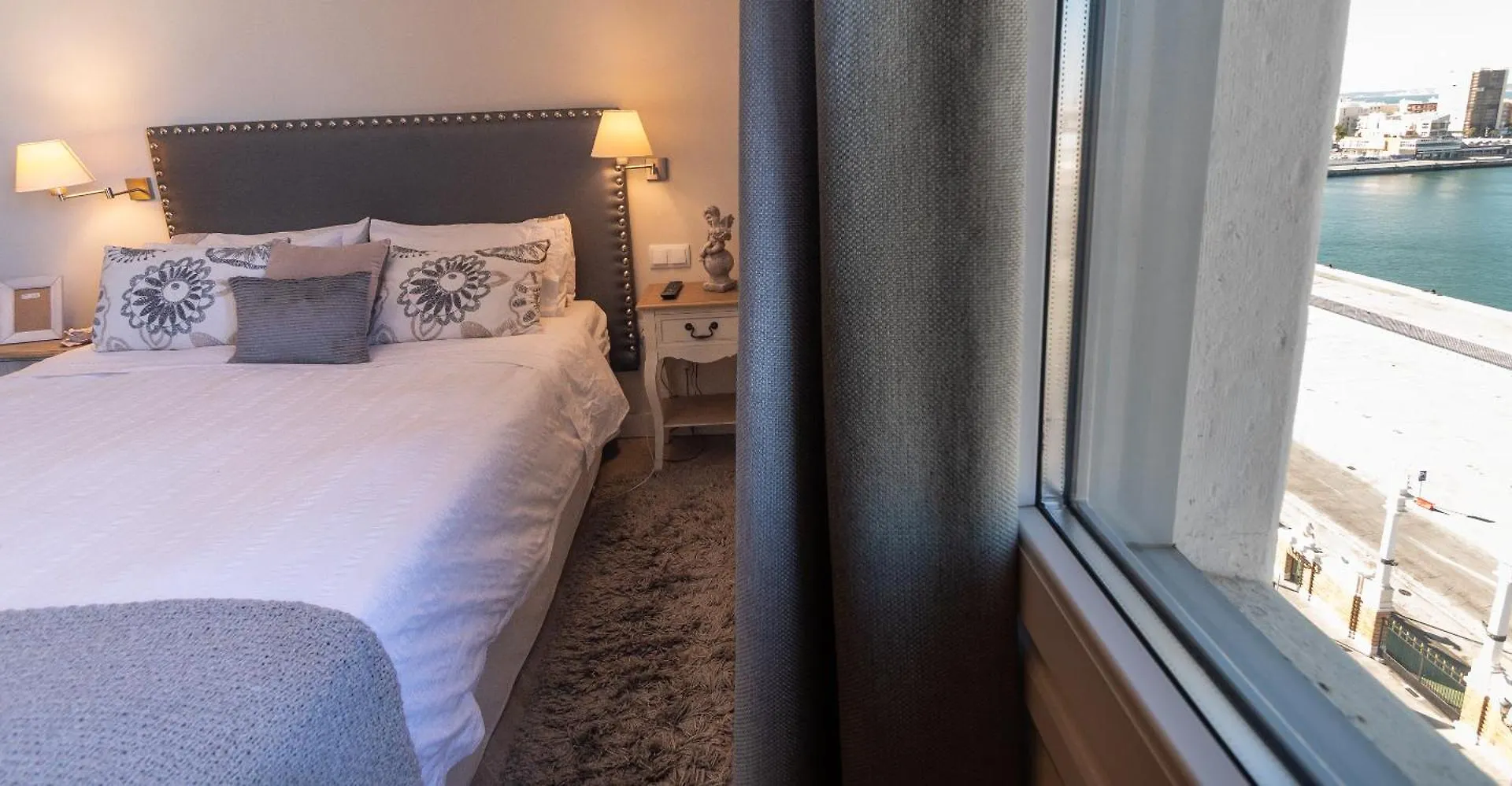 Apartment Phoenix Luxury Loft Cádiz